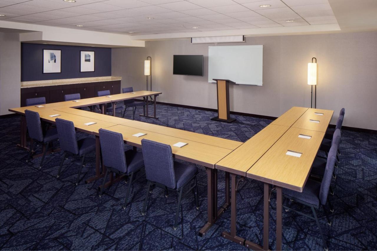 Courtyard By Marriott Charleston Downtown/Civic Center Hotell Eksteriør bilde