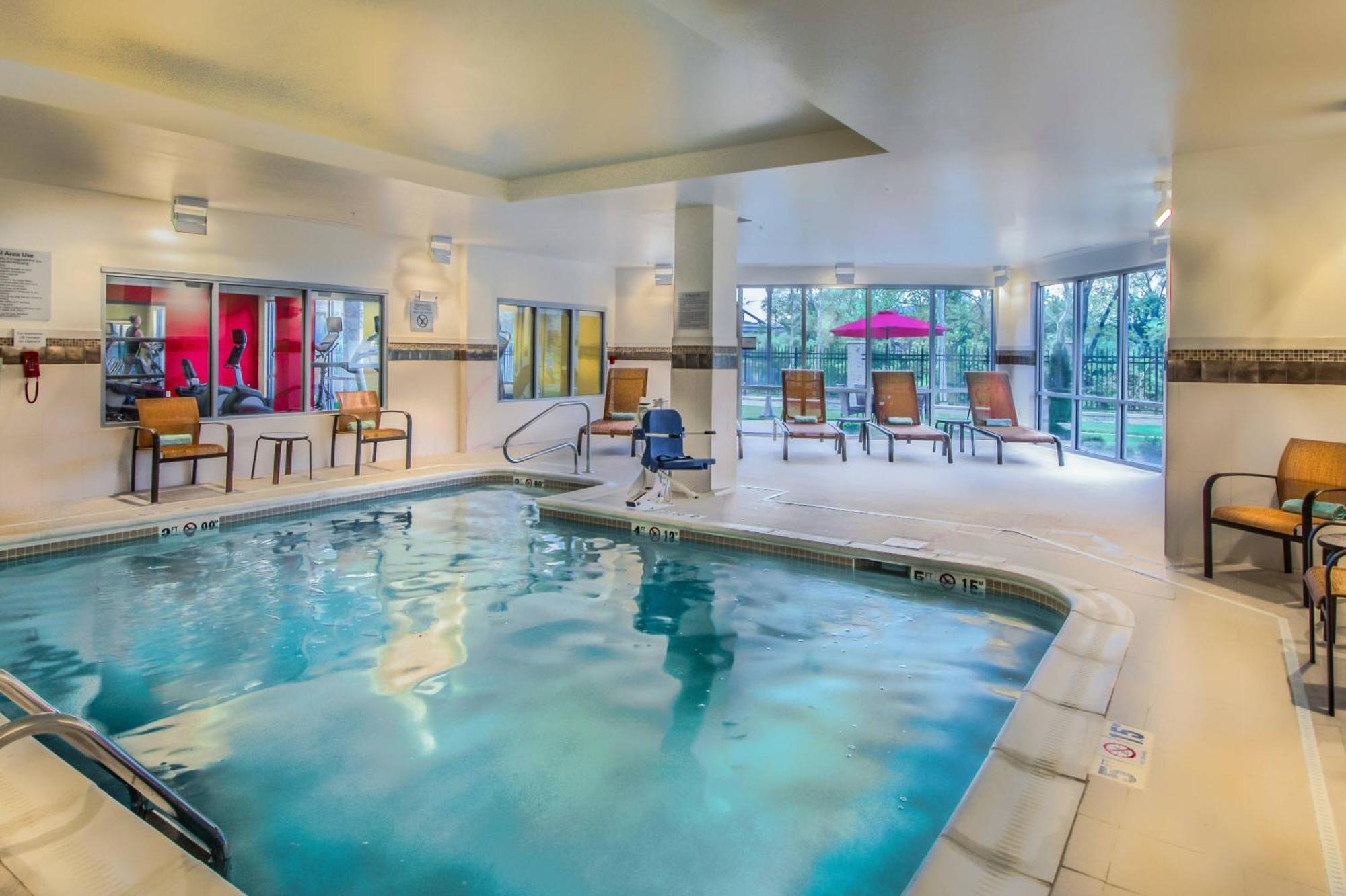 Courtyard By Marriott Charleston Downtown/Civic Center Hotell Eksteriør bilde