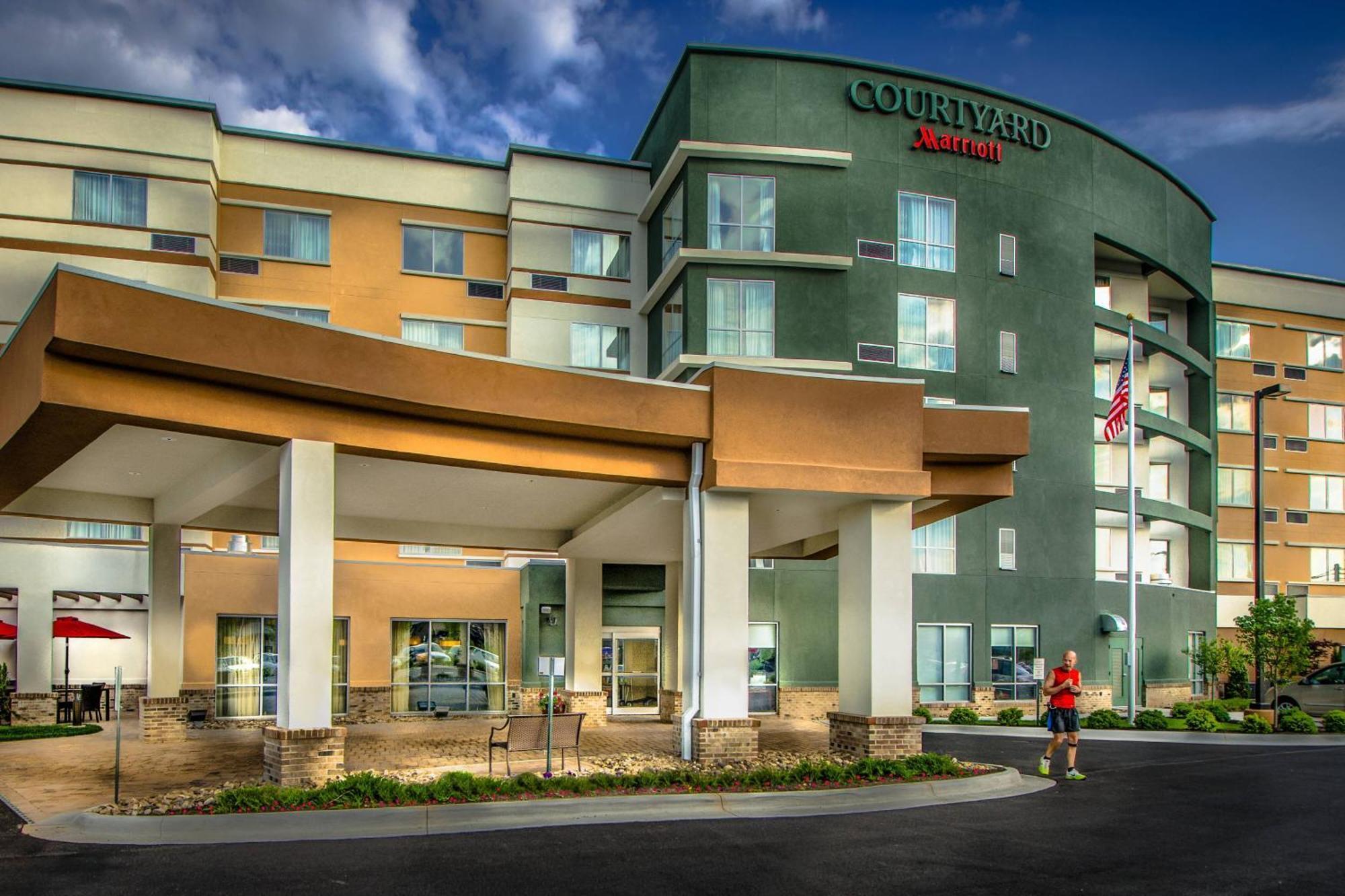 Courtyard By Marriott Charleston Downtown/Civic Center Hotell Eksteriør bilde
