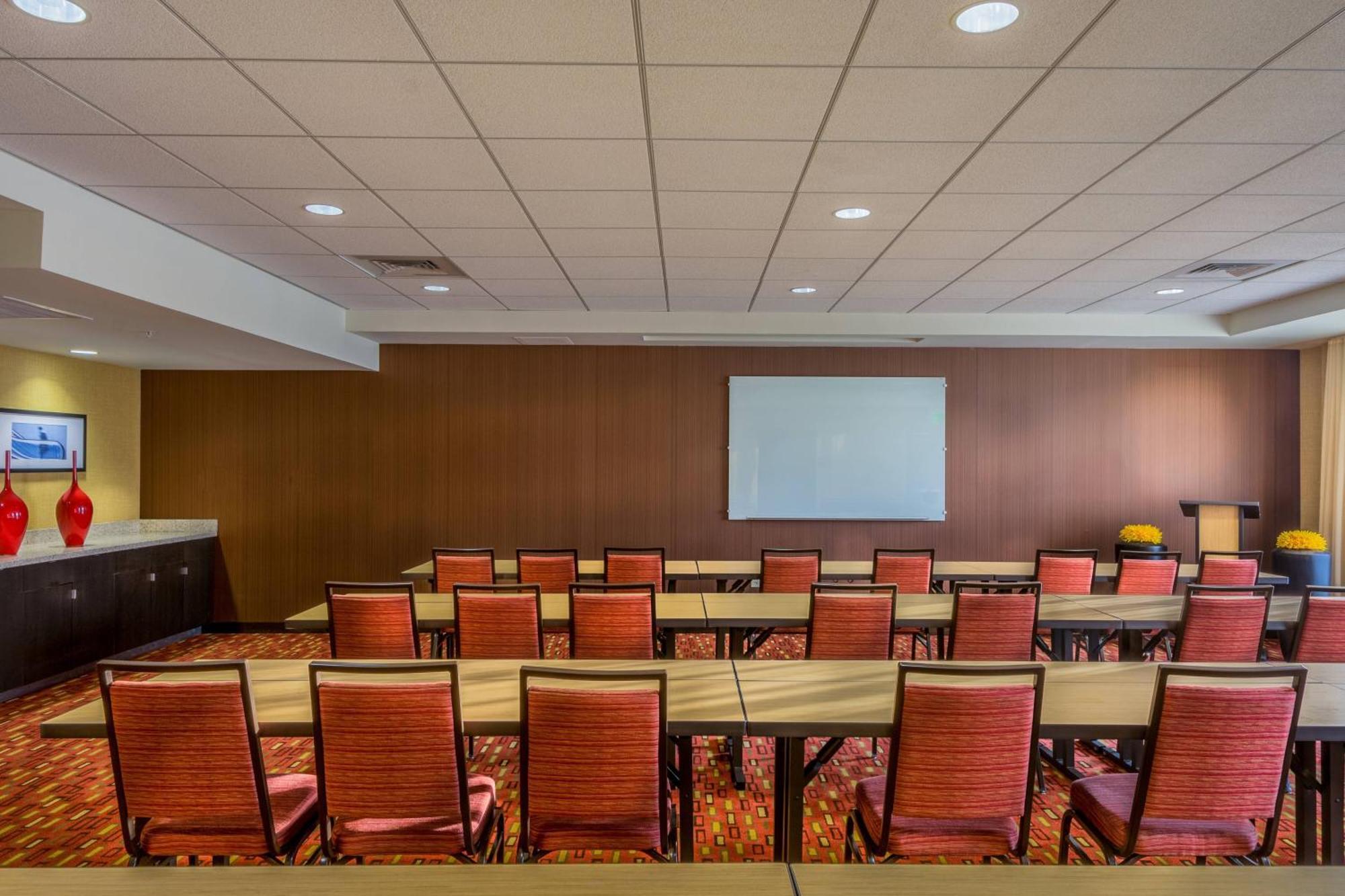 Courtyard By Marriott Charleston Downtown/Civic Center Hotell Eksteriør bilde